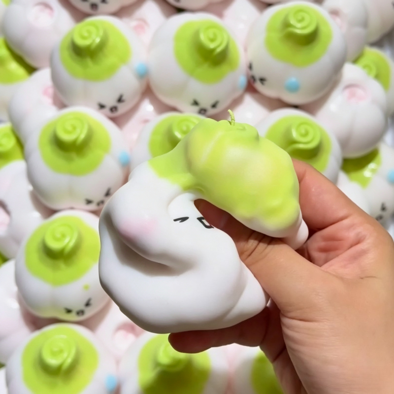Cute Emoji Garlic ﻿Squishy Str - огляд і ціна Party Games For Adults And Kids